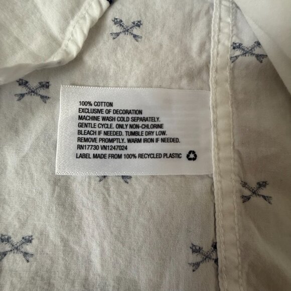 Vineyard Vines Small Youth Polo Fishing Print Size Boys White with Fish Design - Picture 7 of 7